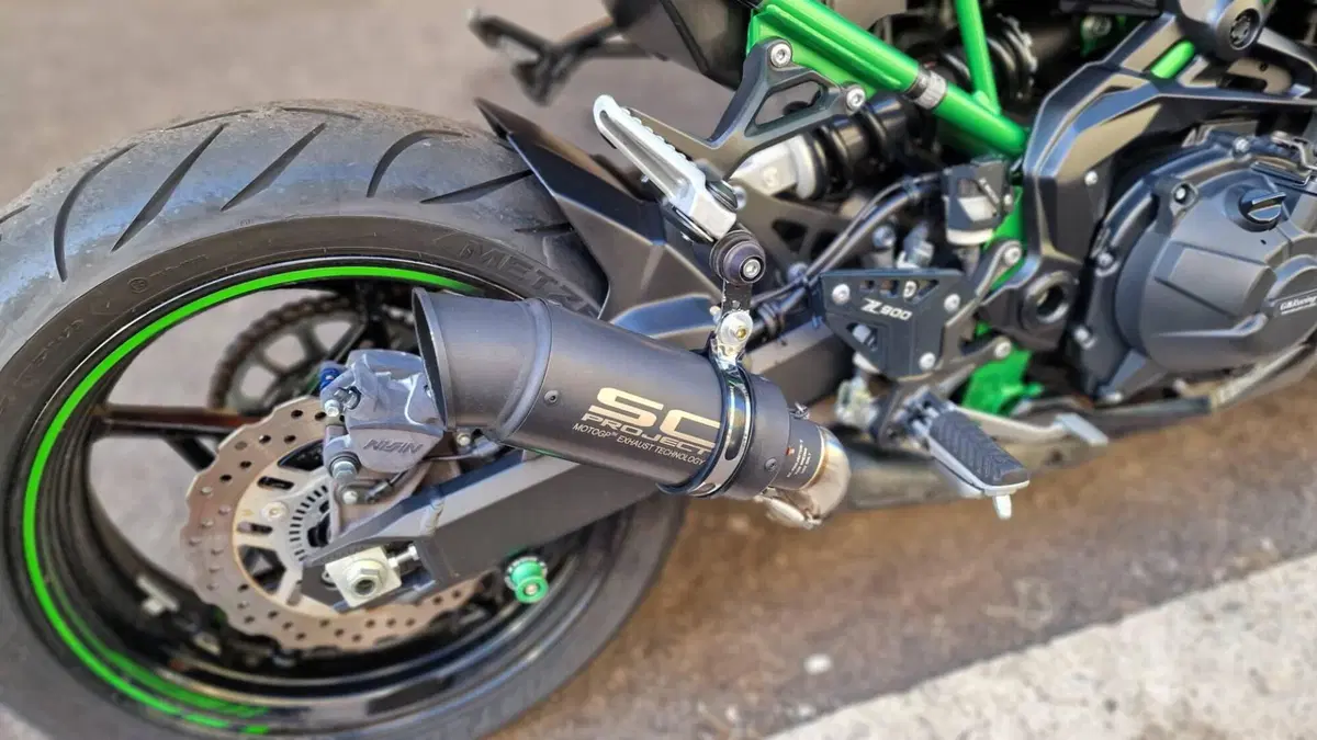 Kawasaki Z 900 (2021 - 24)  (5)