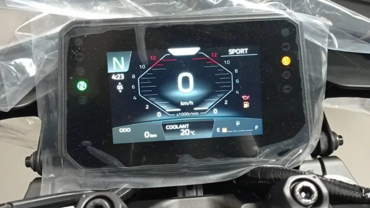 Yamaha MT-09 (2024 - 26)  (6)