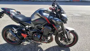 Kawasaki Z 900 SE (2022 - 24)  (2)