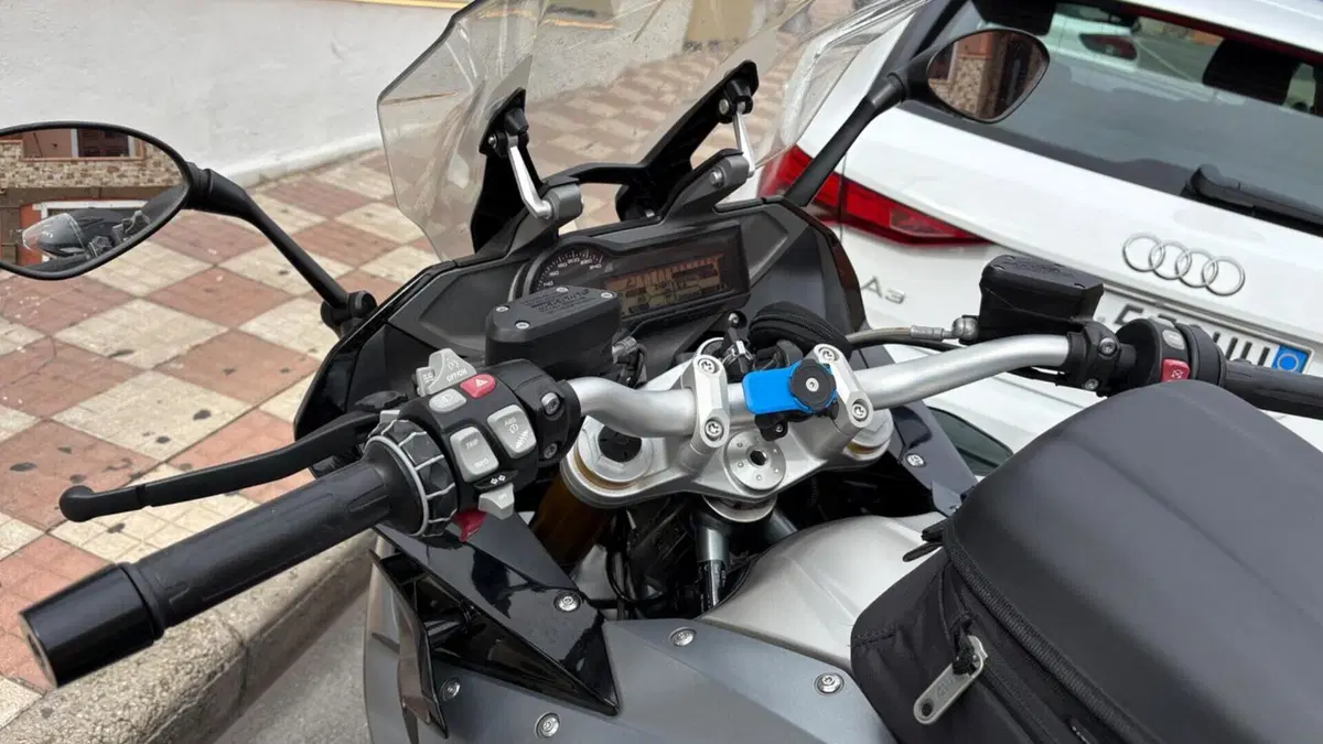Bmw R 1200 RS (2015 - 16)  (8)