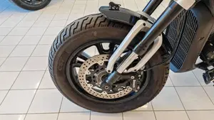 Benelli Leoncino 400 Bobber (2026)  (11)