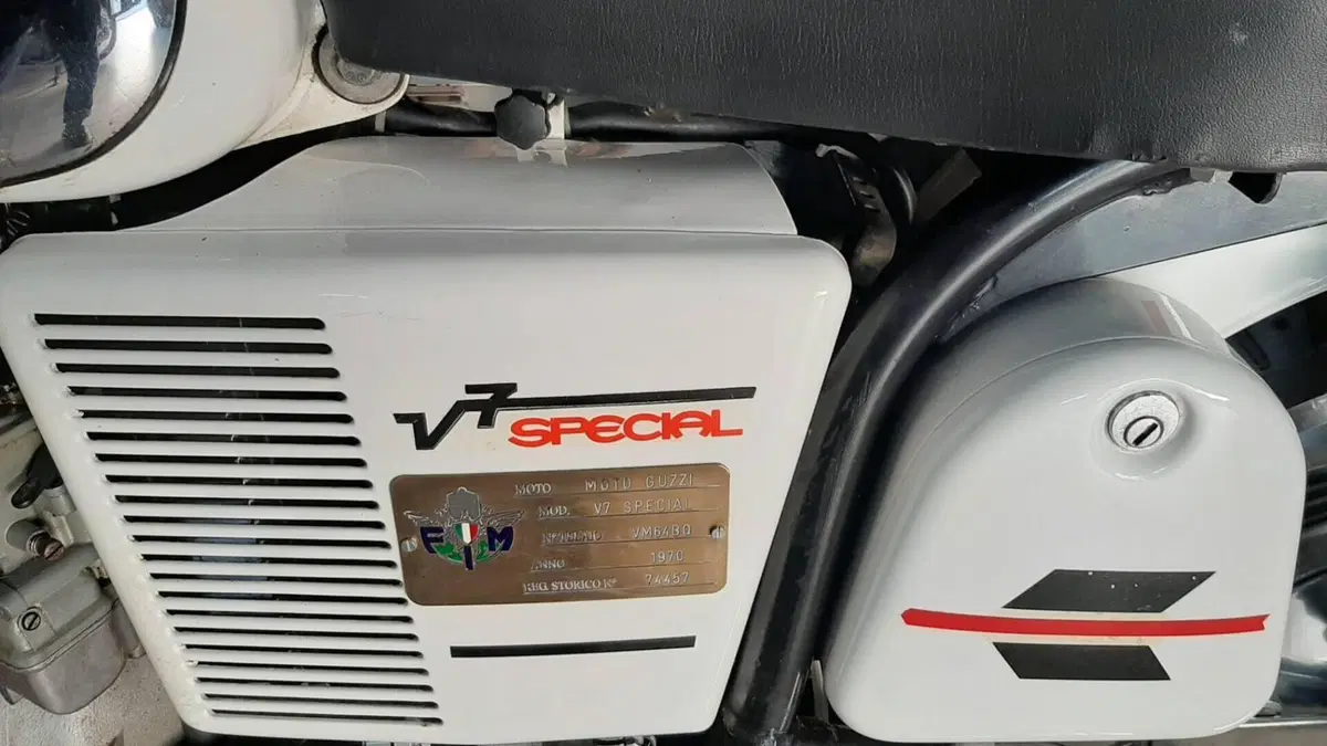 Moto Guzzi   (10)