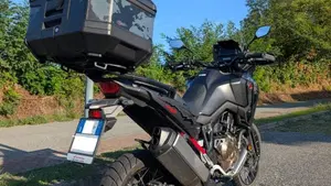 Honda Africa Twin CRF 1100L ES (2024 - 26)  (6)