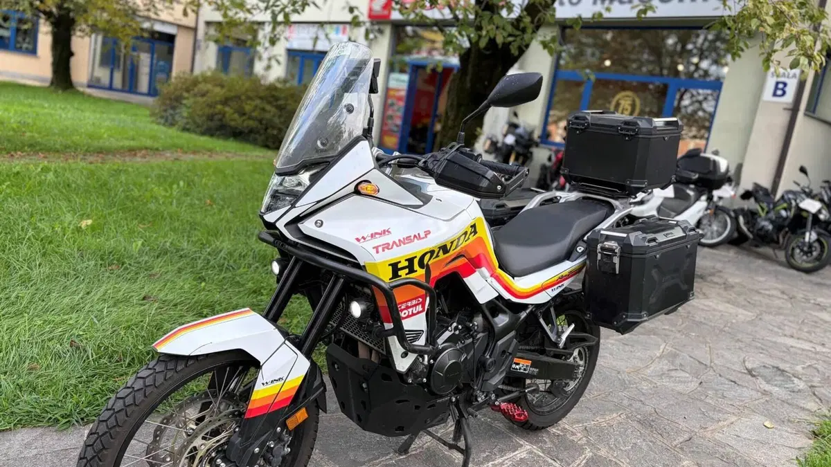 Honda Transalp XL750 Travel Edition (2023 - 24)  (2)