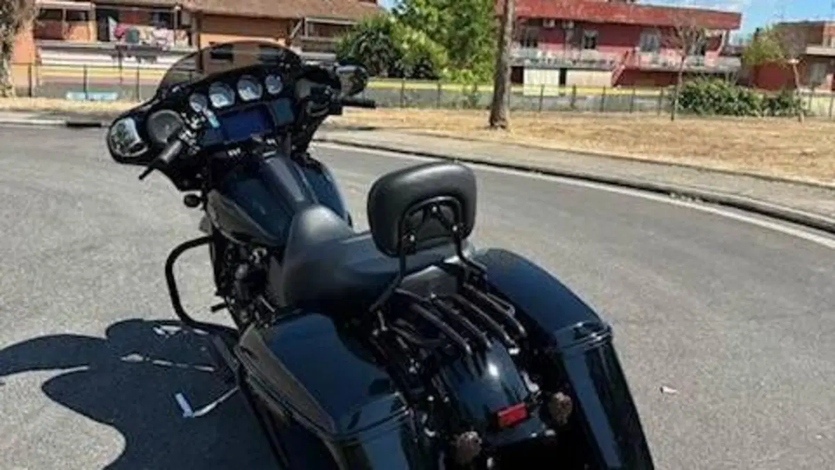 Harley-Davidson 114 Street Glide Special (2019 - 20) - FLHXS  (8)