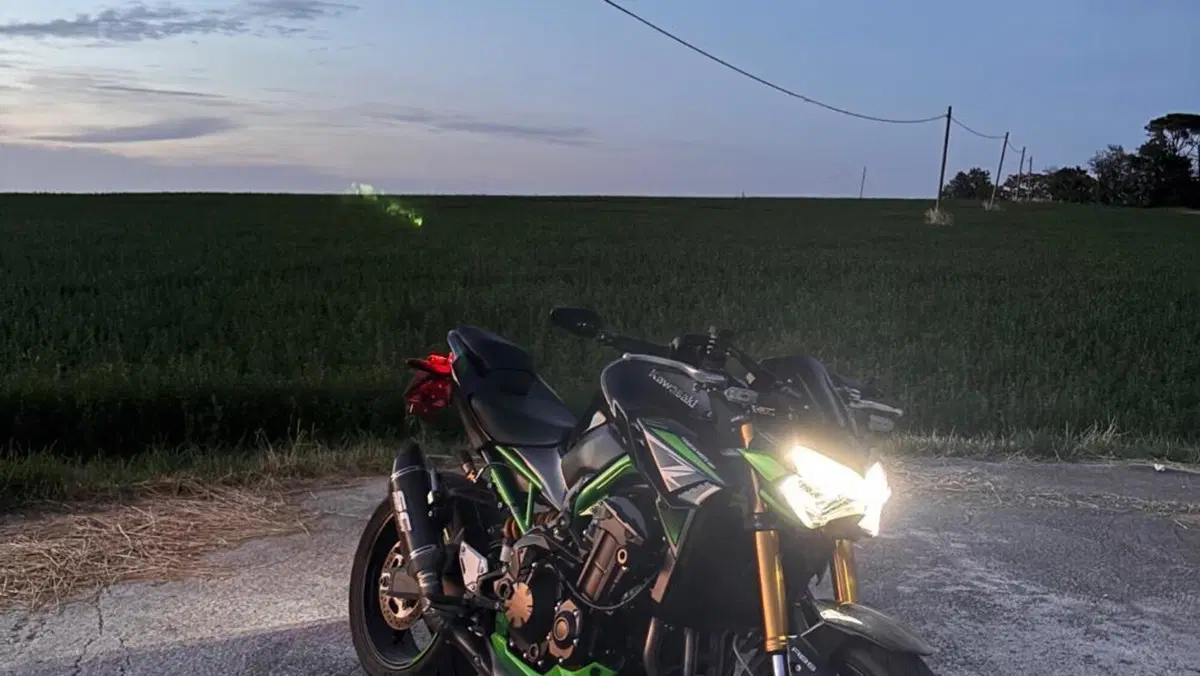 Kawasaki Z 900 SE (2022 - 24)  (3)
