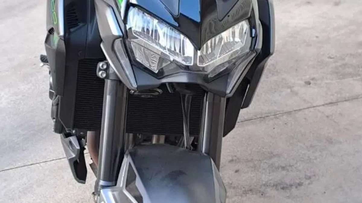 Kawasaki Z 900 (2021 - 24)  (3)
