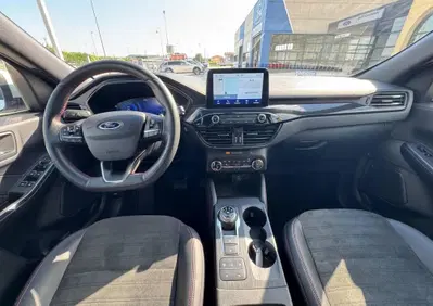Ford Kuga 2.0 EcoBlue 120CV aut. AWD ST-Line X (15)