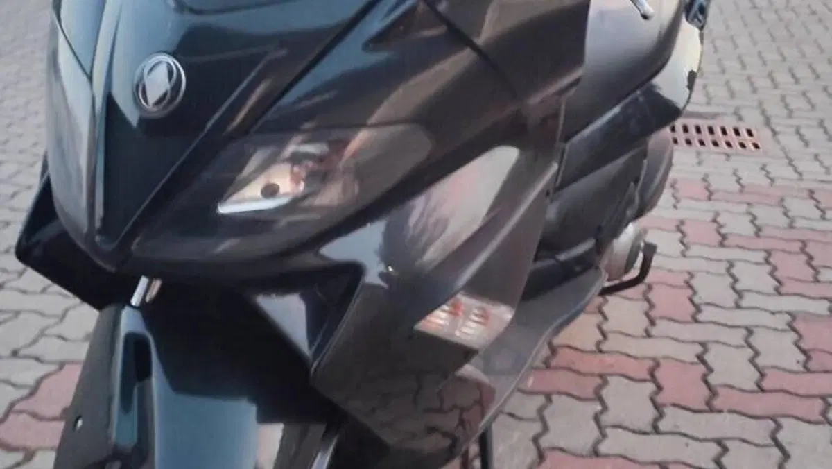 Gilera Nexus 300 (2007 - 13)  (5)