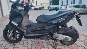 Gilera Nexus 300 (2007 - 13)  (3)