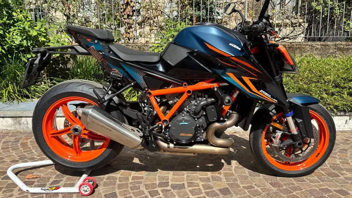KTM 1290 Super Duke R EVO (2022 - 23)  (2)