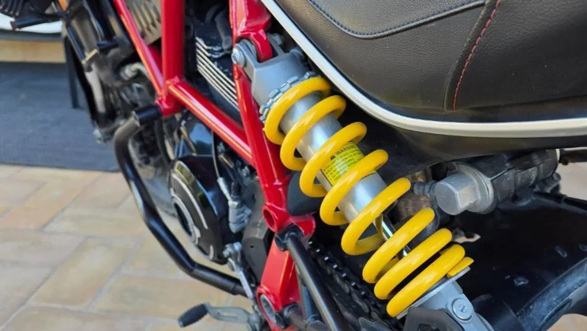 Ducati Scrambler 800 Desert Sled (2017 - 20)  (4)