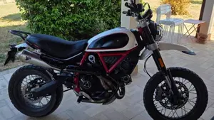 Ducati Scrambler 800 Desert Sled (2017 - 20)  (9)