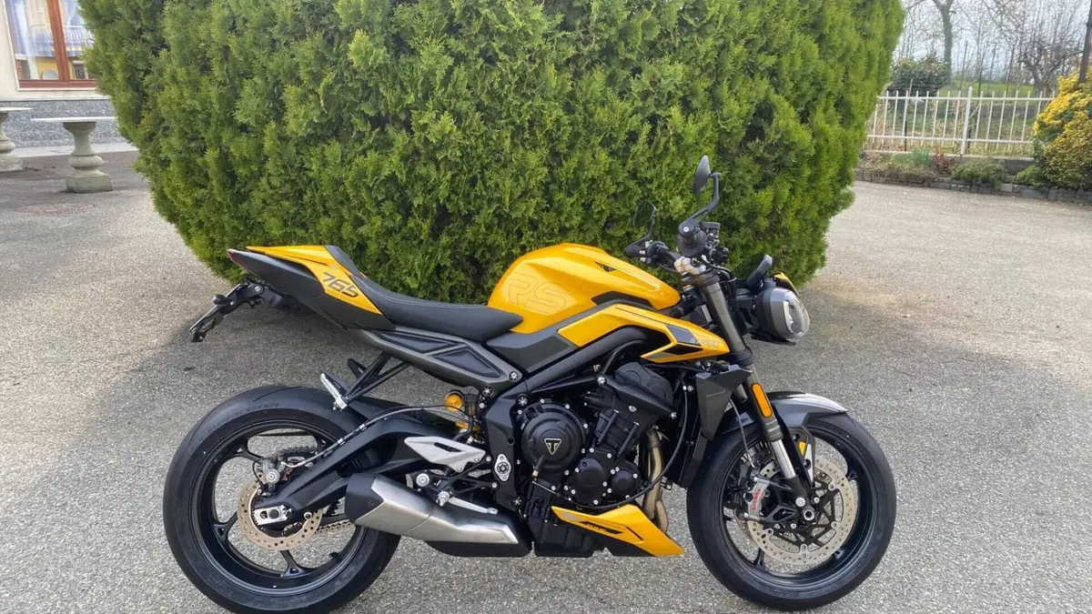 Triumph Street Triple 765 RS (2023 - 26) 