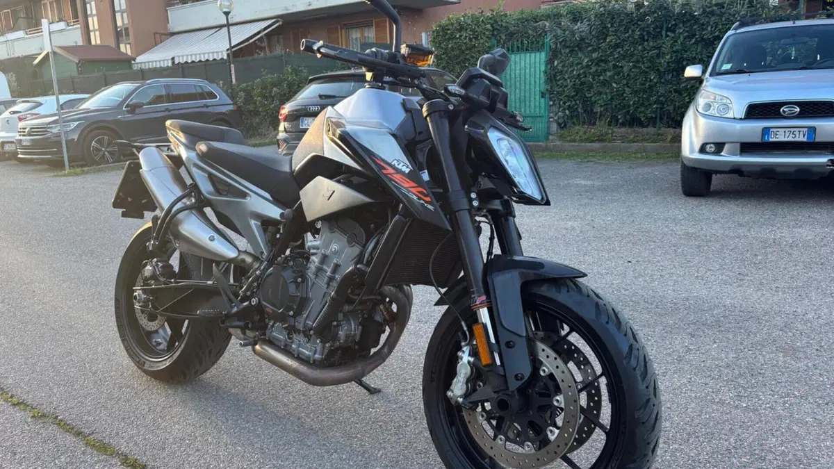 KTM 790 Duke (2018 - 20)  (2)