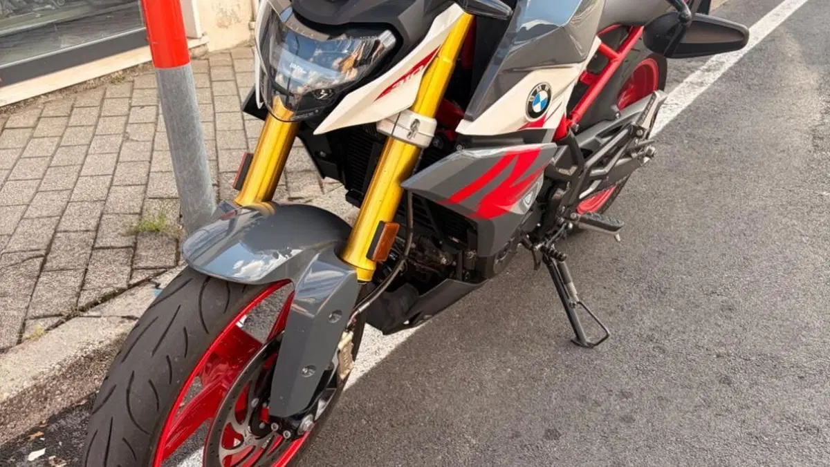 Bmw G 310 R (2021 - 25)  (2)