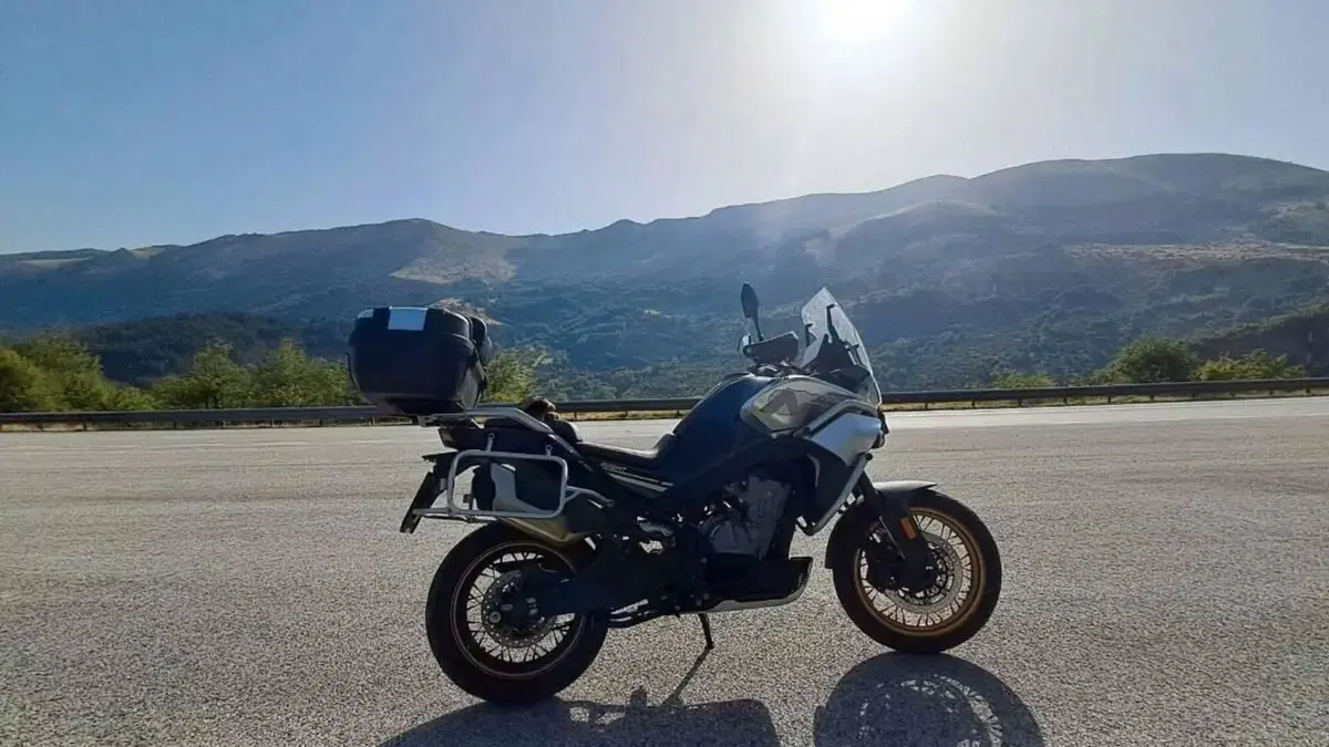 CFMOTO 800MT Touring (2022 - 26) 