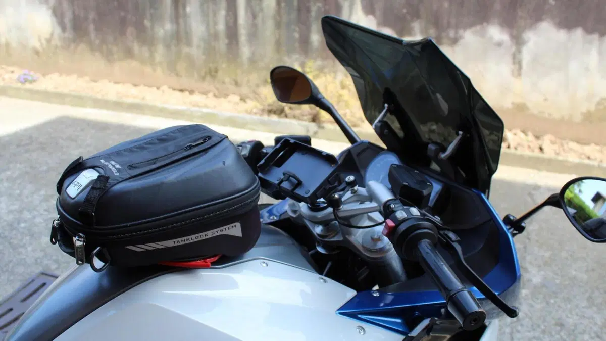 Bmw R 1200 RS (2017 - 19)  (4)