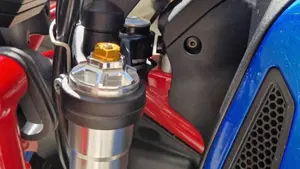 Moto Guzzi V85 TT Evocative Graphics (2021 - 23)  (2)
