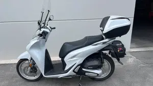 Honda SH 150i (2020 - 23)  (8)