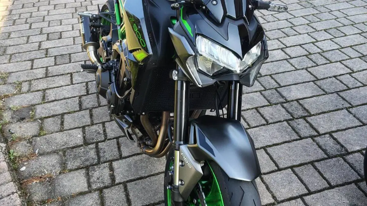 Kawasaki Z 900 (2021 - 24)  (4)