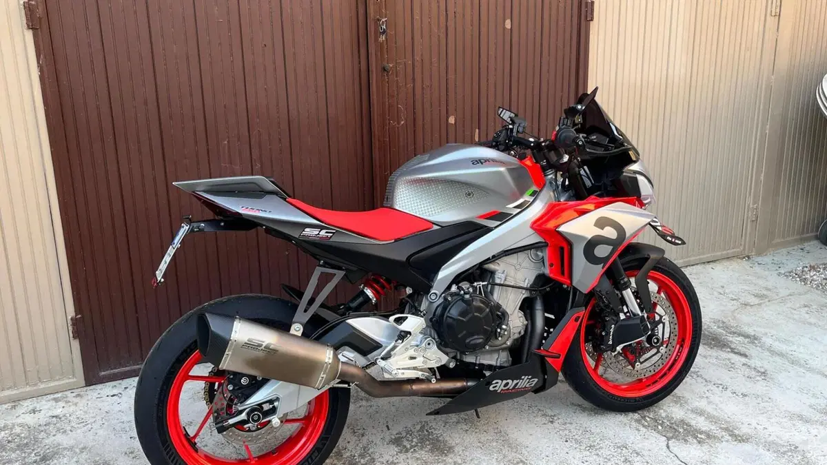 Aprilia Tuono 660 (2021 - 25)  (2)