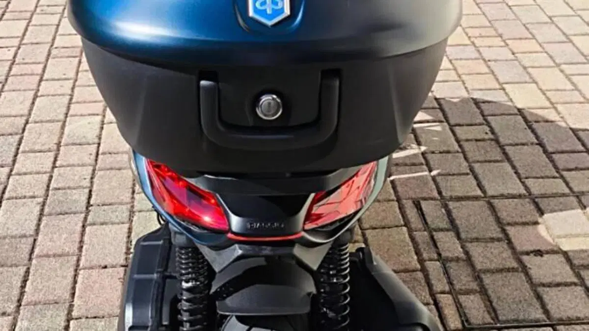 Piaggio Beverly 400 S ABS-ASR (2021 - 24)  (4)