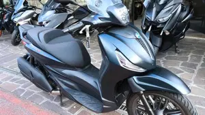 Piaggio Beverly 400 S ABS-ASR (2021 - 24)  (7)