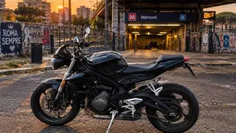 Triumph Street Triple S (2017 - 19) usata