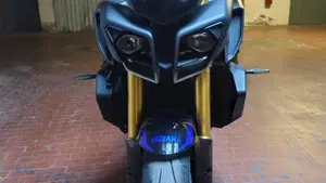 Yamaha MT-10 SP (2017 - 20)  (2)