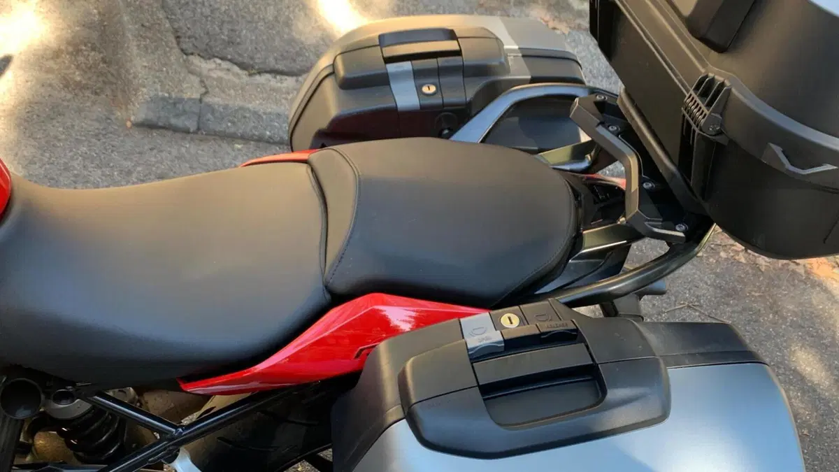Bmw R 1200 R (2017 - 18)  (5)