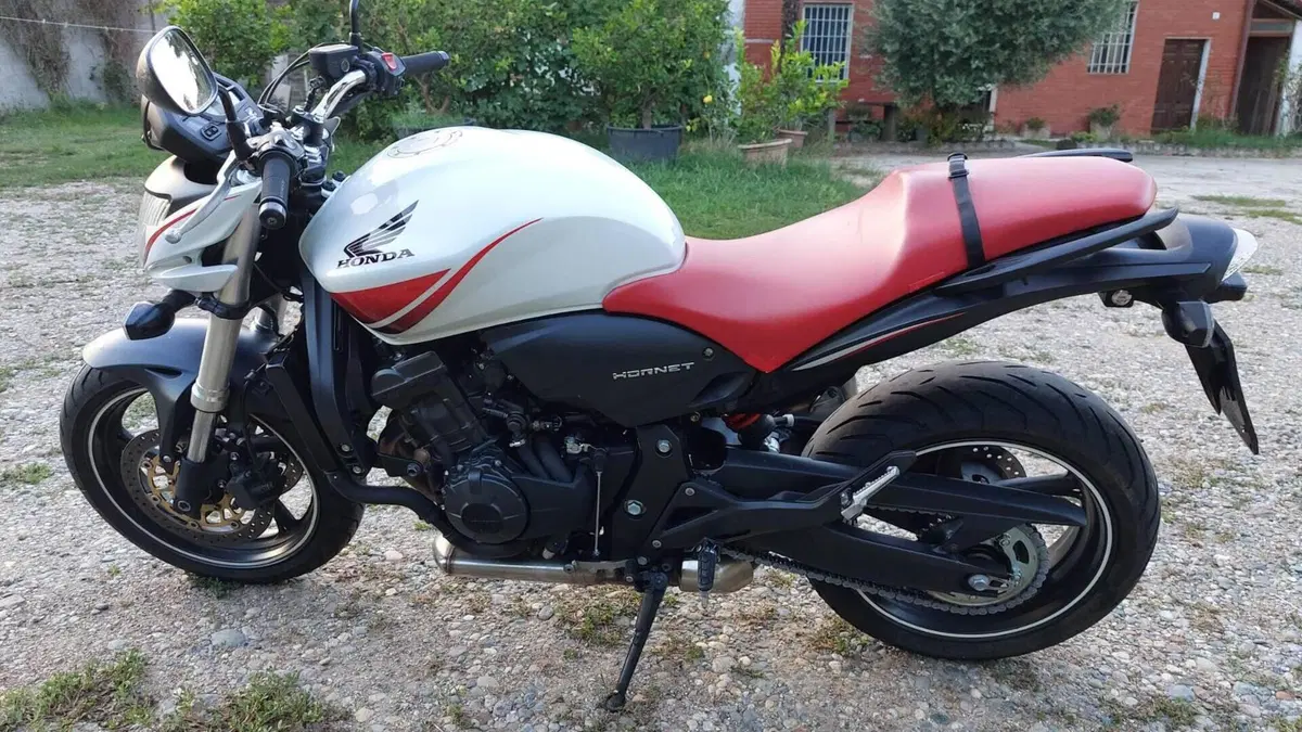 Honda Hornet 600 (2007 - 10) 