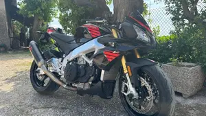 Aprilia Tuono V4 RR (2017 - 18) 