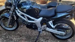 Suzuki SV 650 (1999 - 02) 