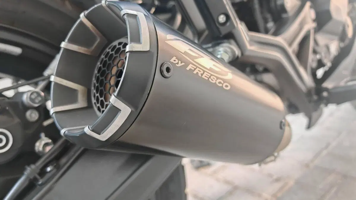 Moto Morini SEIEMMEZZO SCR (2022 - 26)  (7)