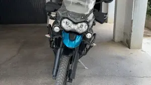 Triumph Tiger 800 XCx (2015 - 17)  (2)