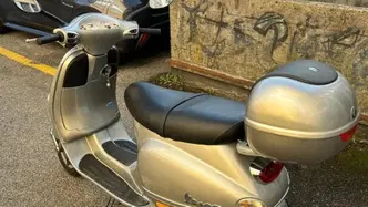Vespa 150 ET4 (1999 - 01) usata