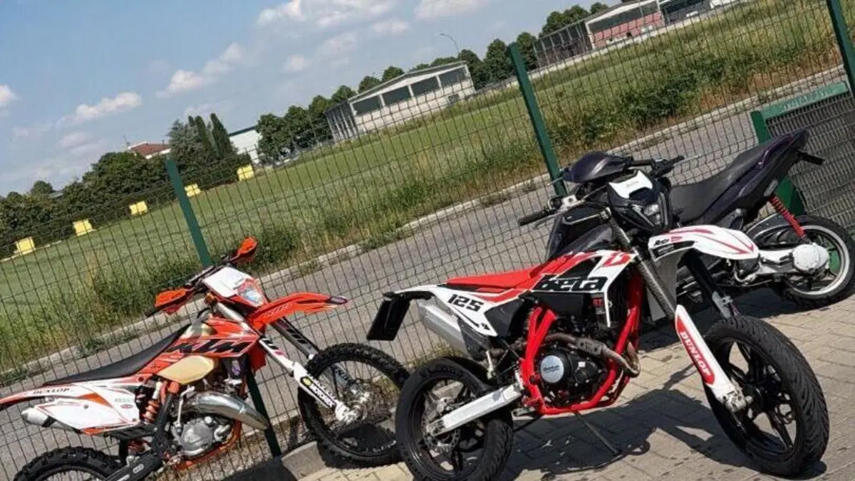 KTM 125 EXC (2016)  (2)