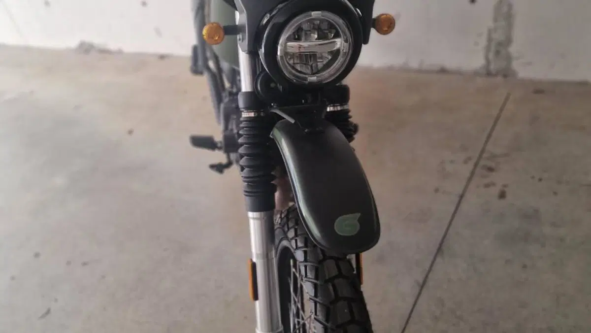 Swm Super Six6 650 (2026)  (2)