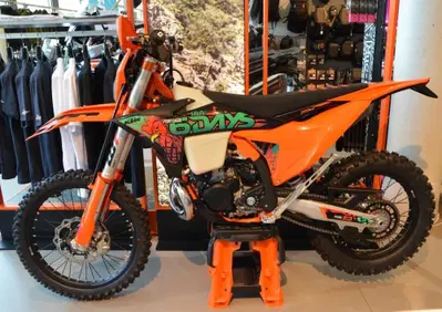 KTM 300 EXC 6Days (2027) - Annuncio 10108947