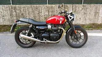 Triumph Street Twin 900 (2017 - 18)