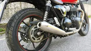 Triumph Street Twin 900 (2017 - 18)  (4)