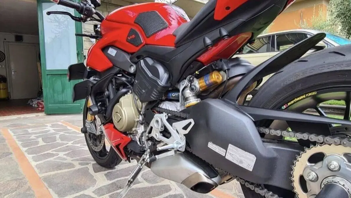 Ducati Streetfighter V4 1100 S (2020)  (6)