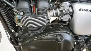 Triumph Scrambler (2006 - 17)  (8)