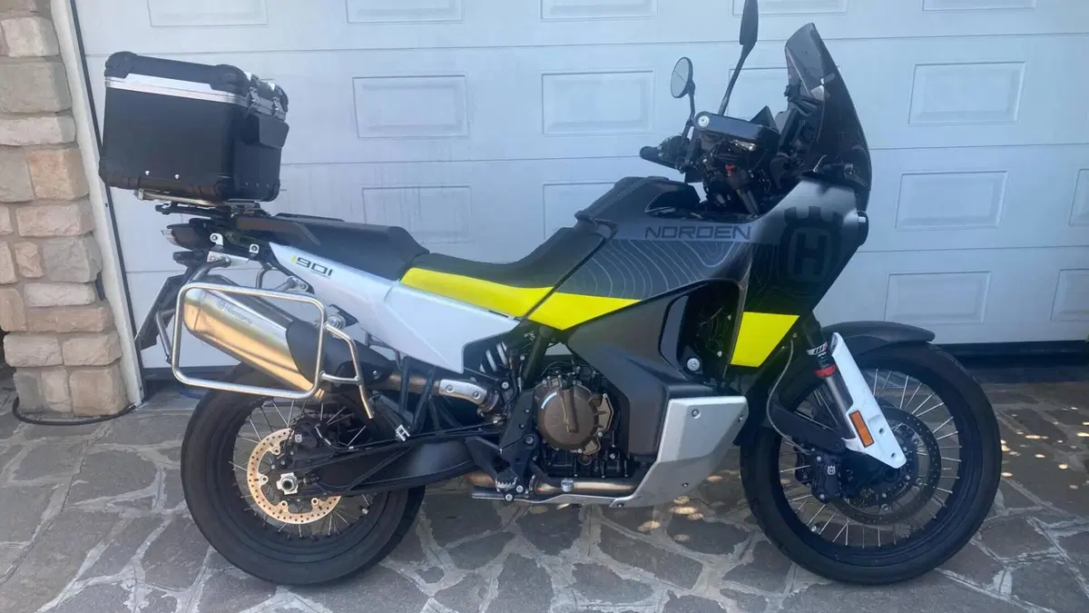 Husqvarna Norden 901 (2022 - 26) 