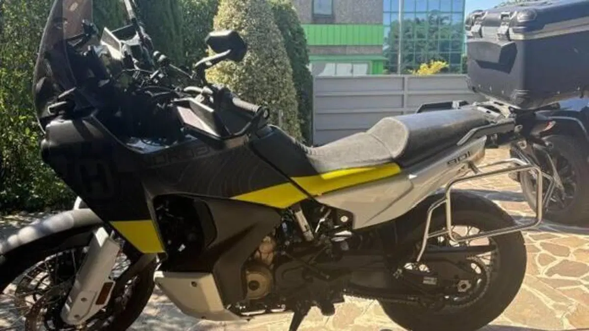 Husqvarna Norden 901 (2022 - 26)  (6)