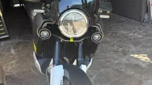 Husqvarna Norden 901 (2022 - 26)  (8)