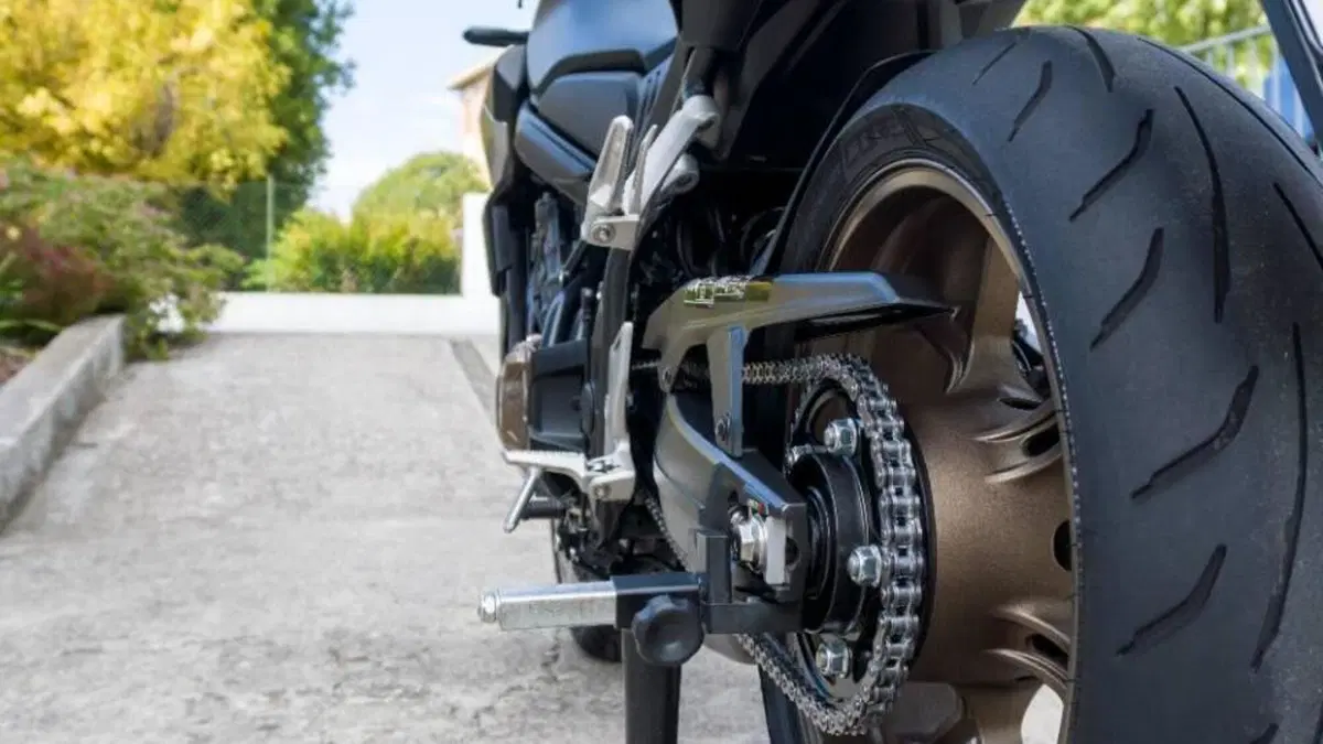 Honda CB 650 R (2024 - 25)  (13)