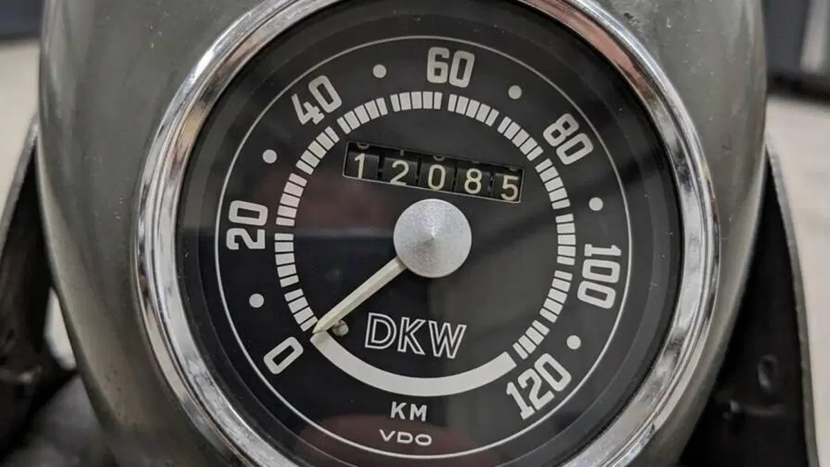 Dkw  