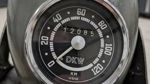 Dkw  
